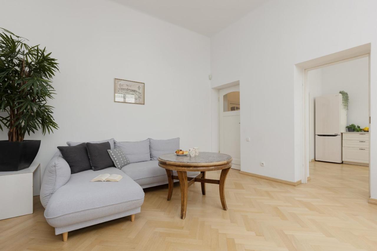 Family Apartment Freta Warsaw Old Town By Noclegi Renters Ngoại thất bức ảnh