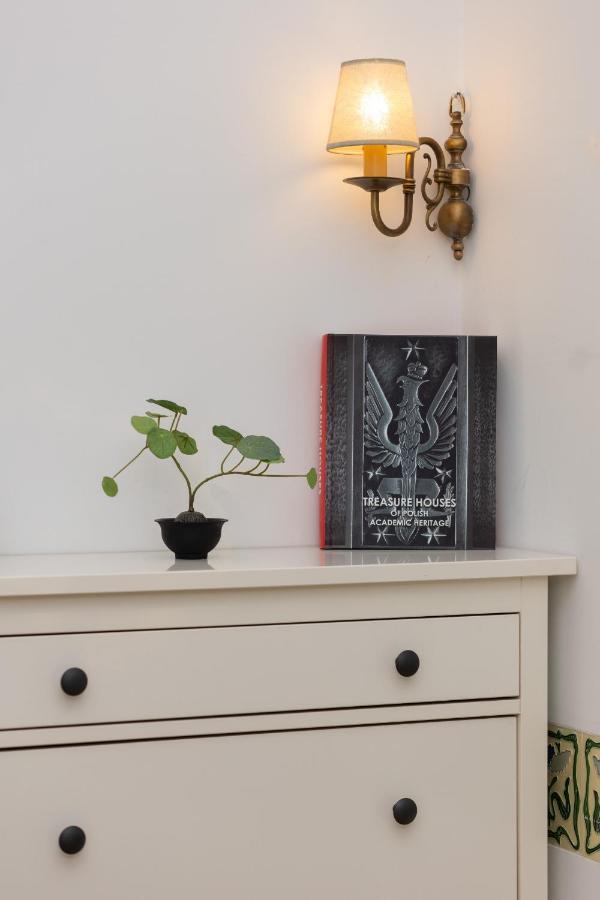 Family Apartment Freta Warsaw Old Town By Noclegi Renters Ngoại thất bức ảnh